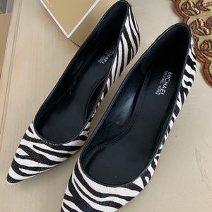 Michael Kors Muse Zebra pumps NEW!!